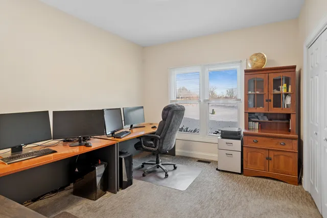 $650,000 | 2819 Clarissa Lane, Aurora, IL 60502