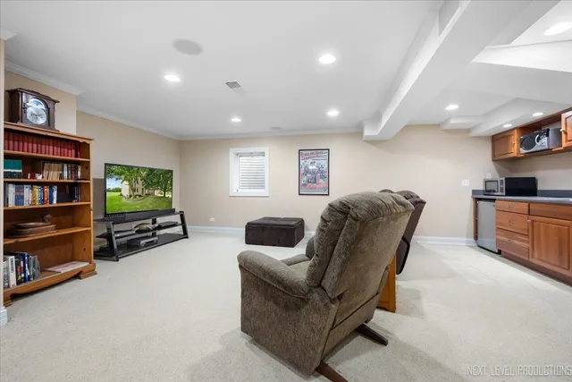 $650,000 | 2819 Clarissa Lane, Aurora, IL 60502