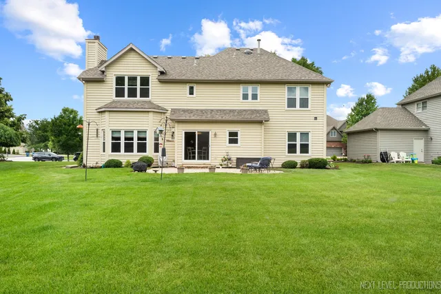 $650,000 | 2819 Clarissa Lane, Aurora, IL 60502