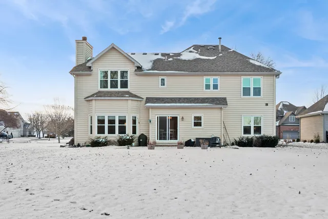 $650,000 | 2819 Clarissa Lane, Aurora, IL 60502