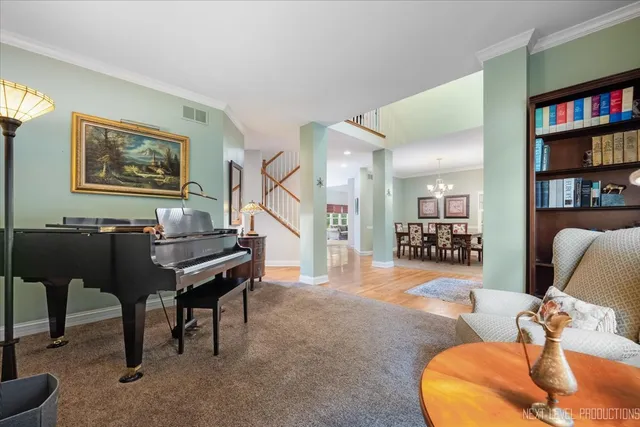 $650,000 | 2819 Clarissa Lane, Aurora, IL 60502