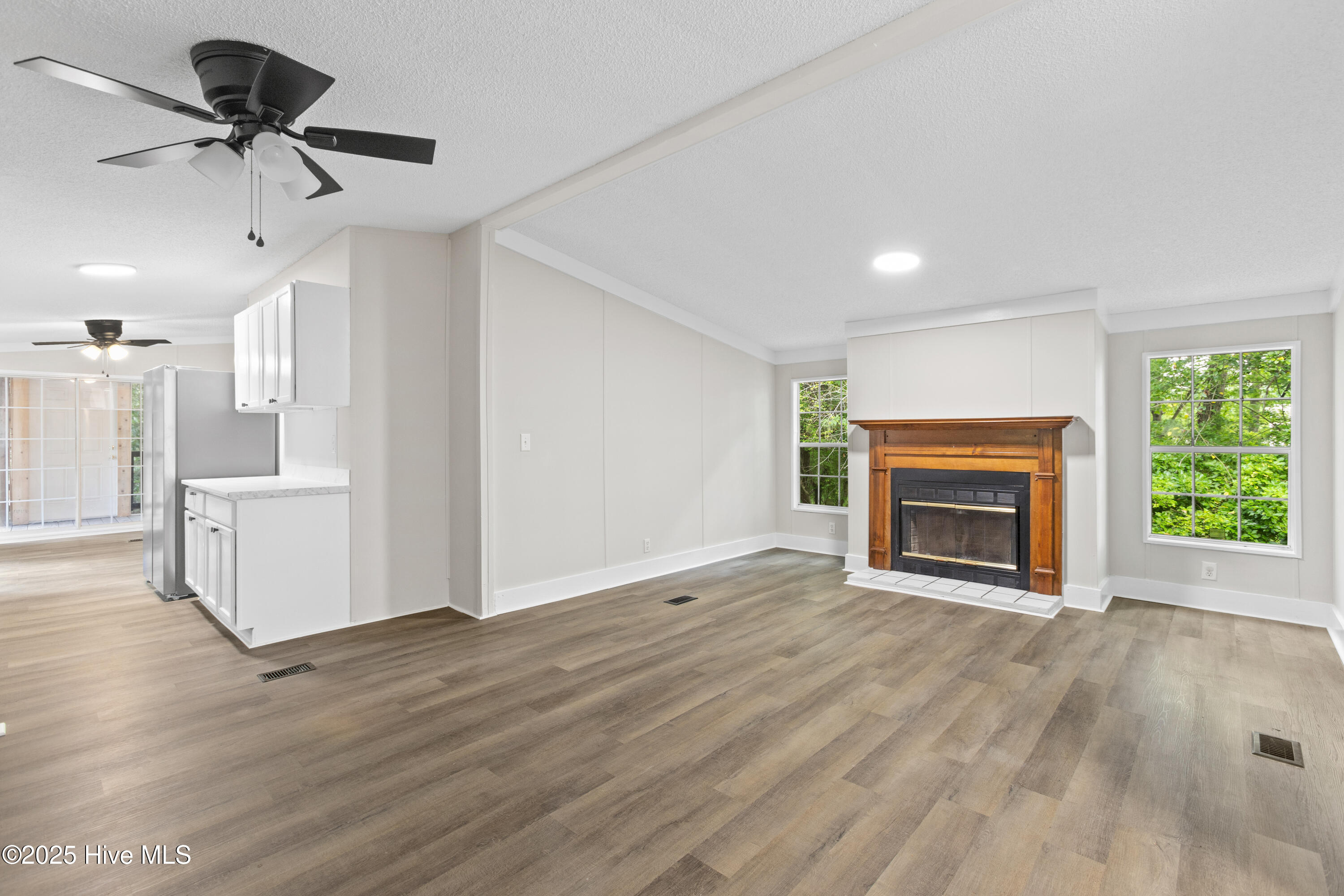 150 Junior Road New Bern, NC 28560 - Photo 5 of 24 05