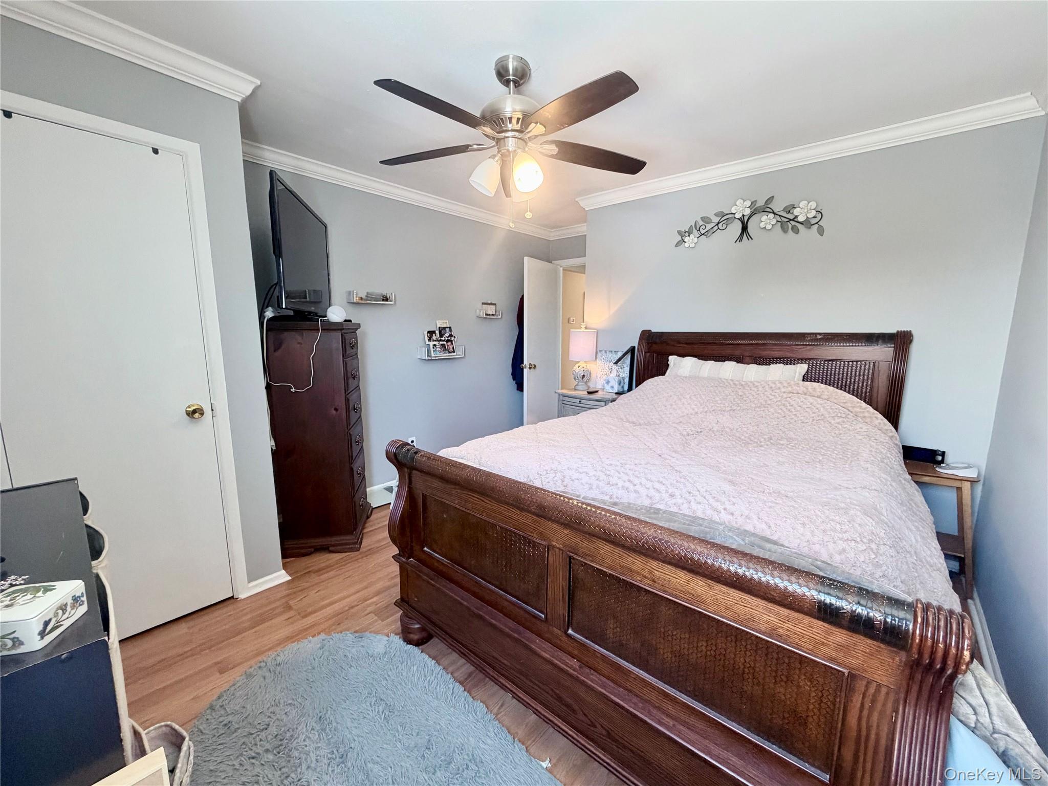 87 Indian Head Road Kings Park, NY 11754 - Photo 10 of 14