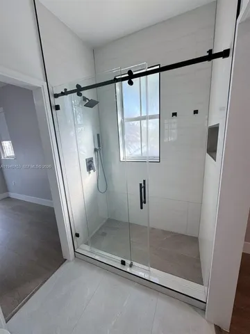 $5,000 | 11400 Northwest 75th Terrace, Doral, FL 33178