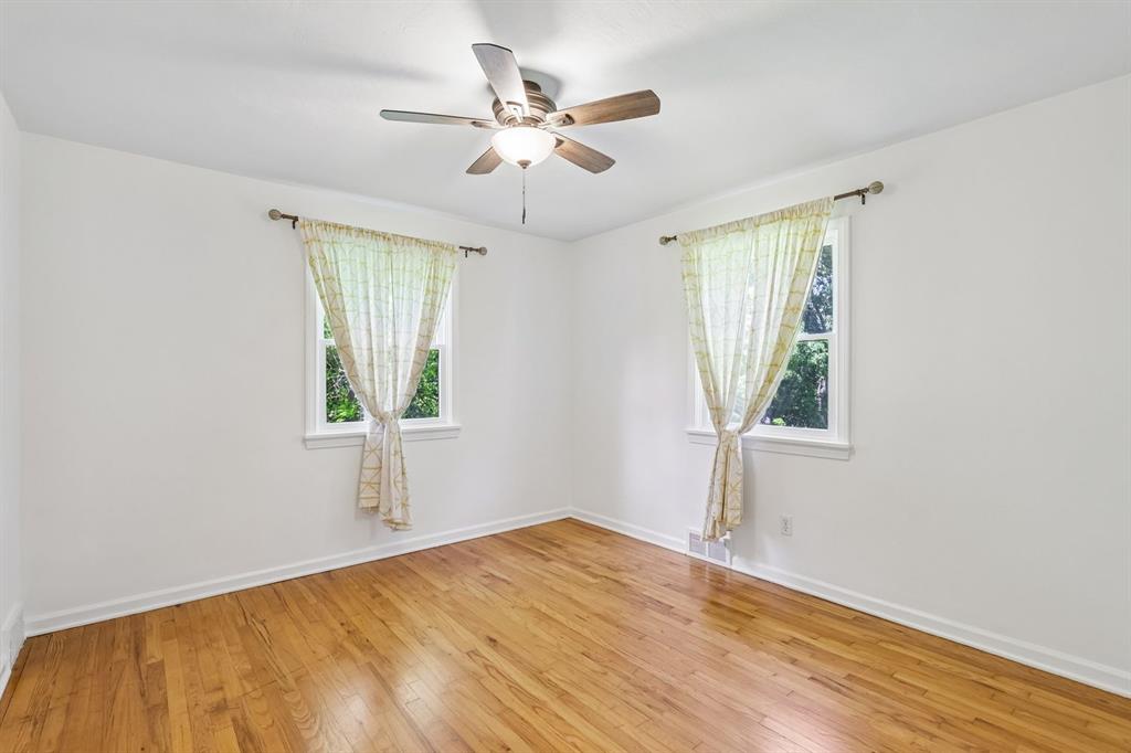 880 Fairview Road Pittsburgh, PA 15238 - Photo 24 of 46 Gallery Image 24