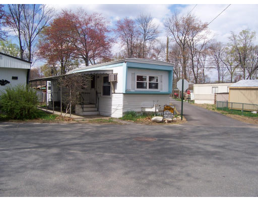 93 Grochmal Avenue, Unit 118 Springfield, MA 01151 - Photo 1 of 1 Gallery Image 1