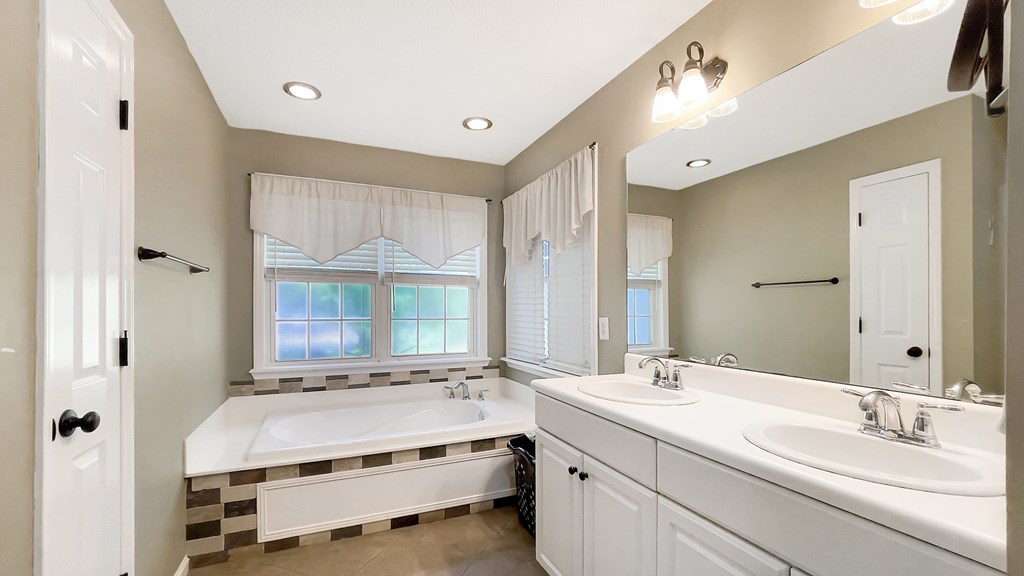 105 Laurel Ridge Way Greenwood, SC 29649 - Photo 9 of 22 Gallery Image 9