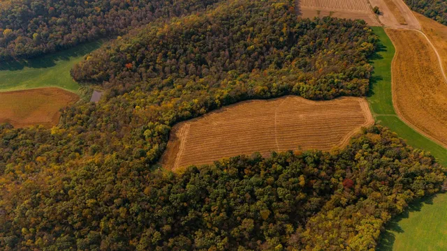 $1,695,000 | 0 Simon Road, Mondovi, WI 54755