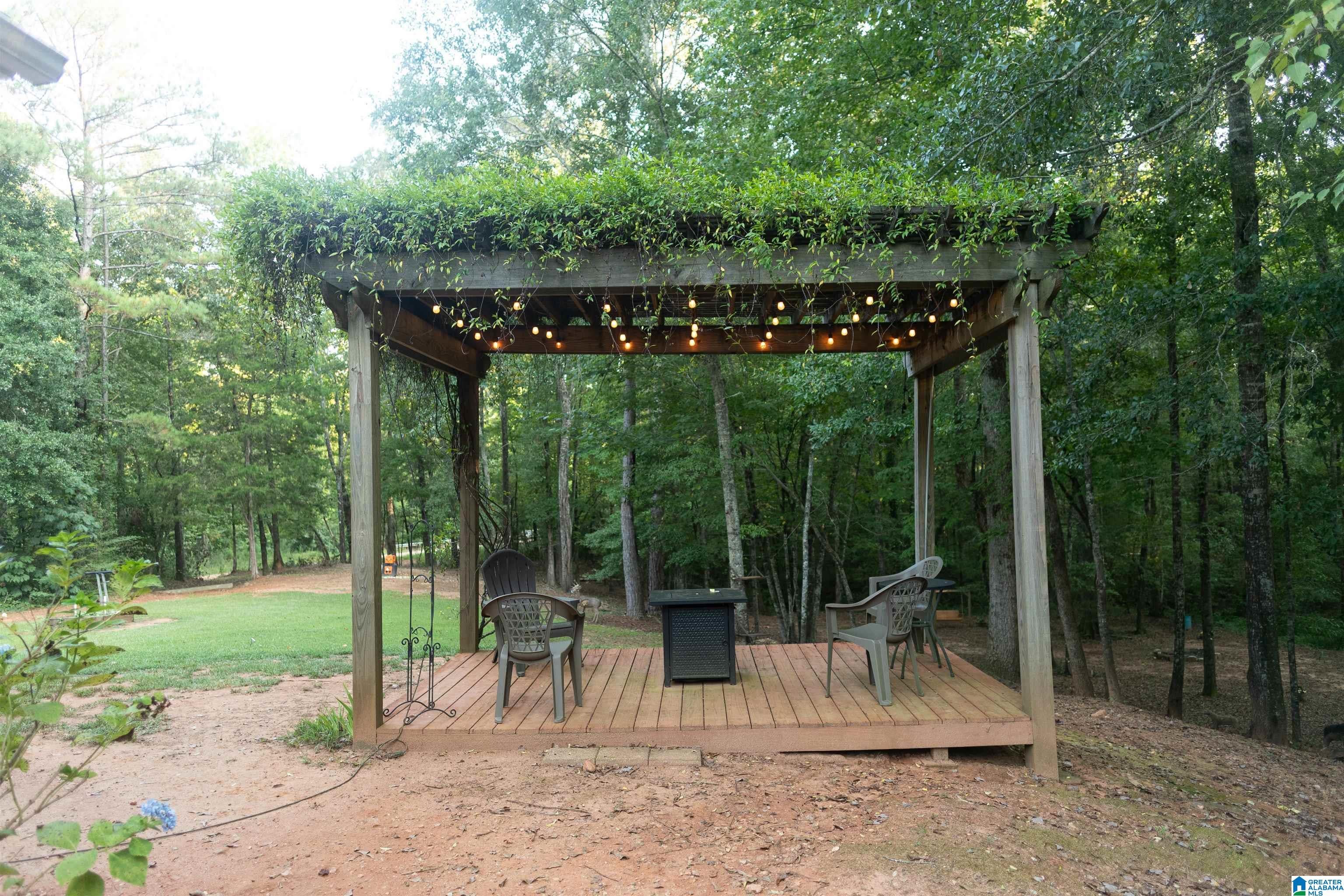 1045 Lee Road Valley, AL 36854 - Photo 9 of 32 Gallery Image 9