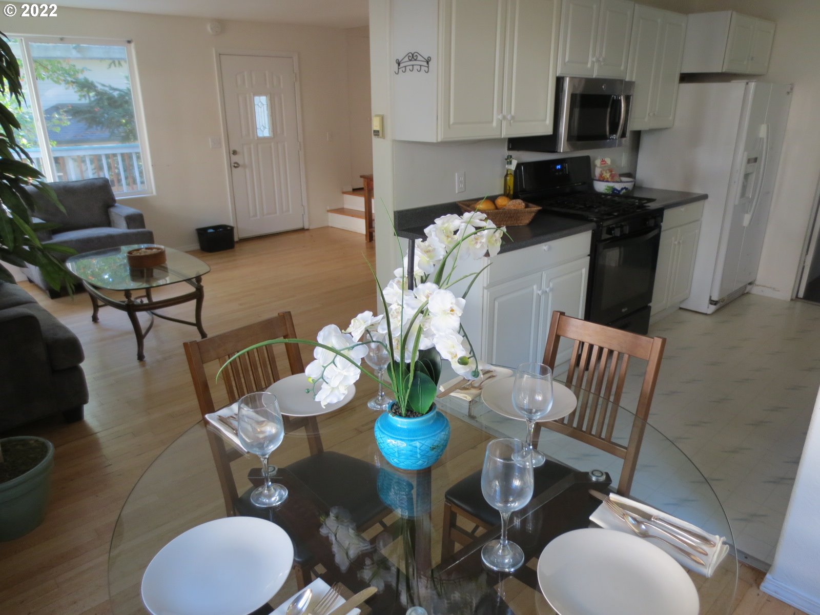 4530 Fox Hollow Road Eugene, OR 97405 - Photo 6 of 30 Dining Room