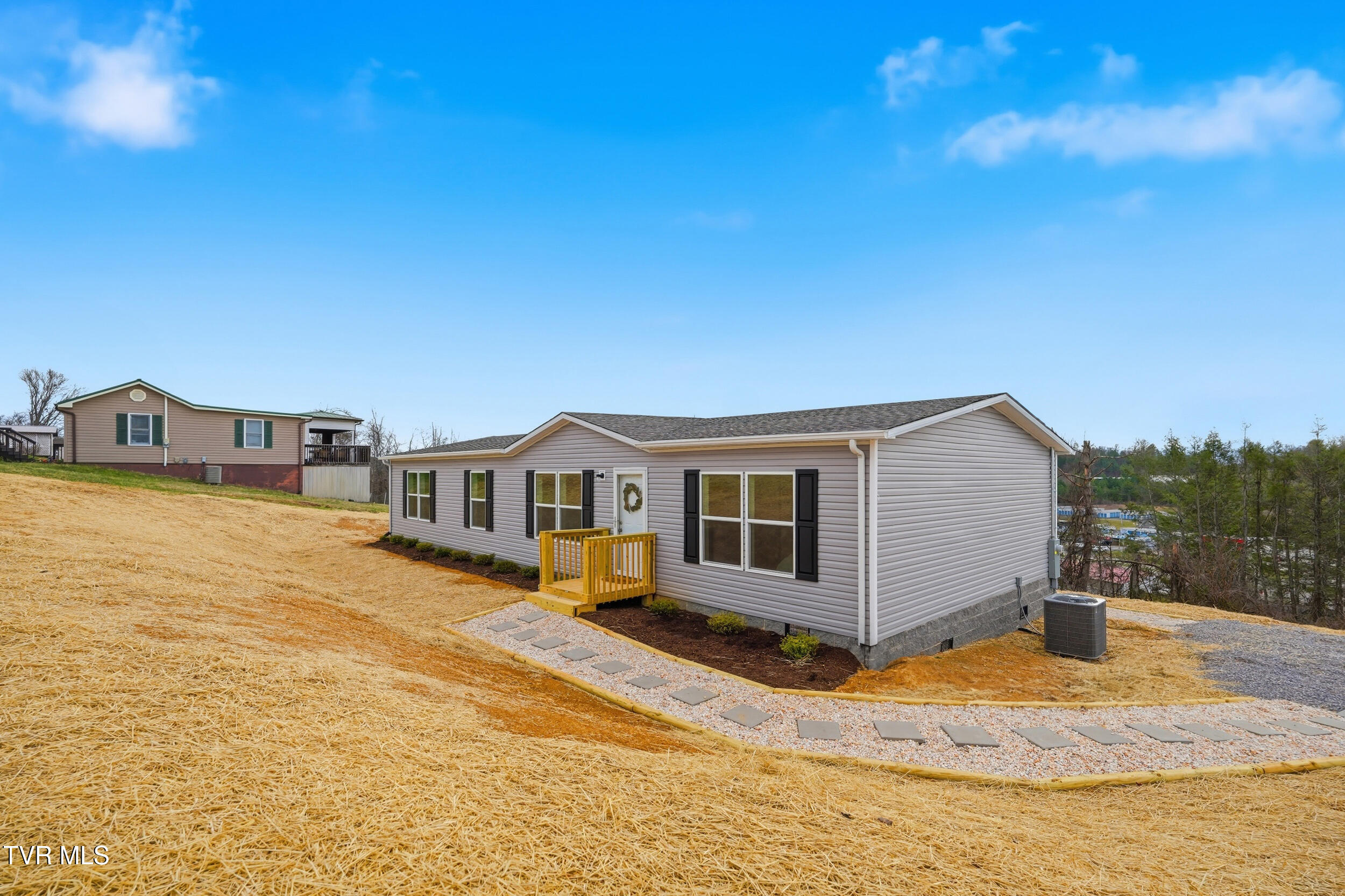 1409 Ben Gamble Road Jonesborough, TN 37659 - Photo 33 of 43 5_1501 ben gamble rd-34