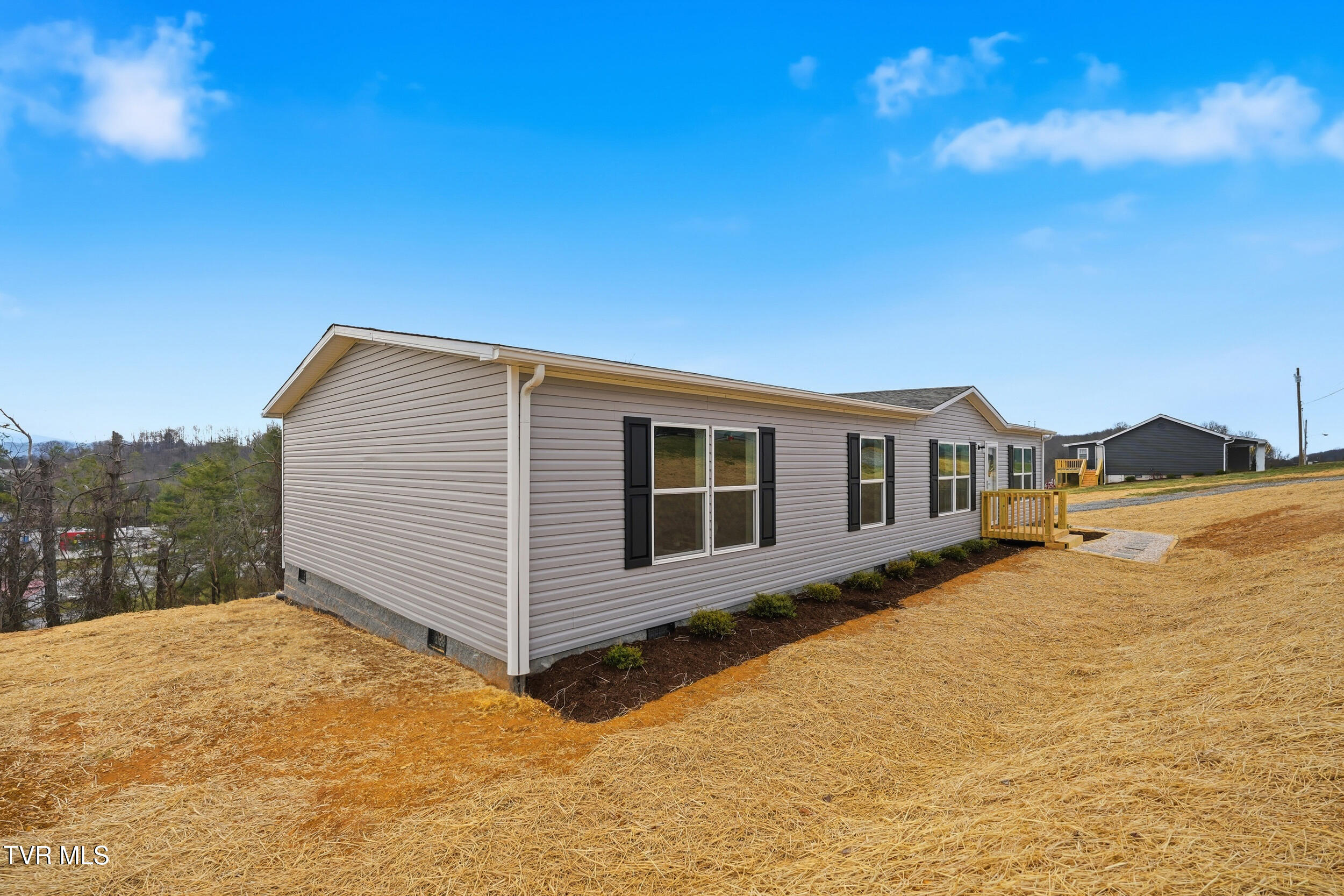 1409 Ben Gamble Road Jonesborough, TN 37659 - Photo 34 of 43 2_1501 ben gamble rd-31