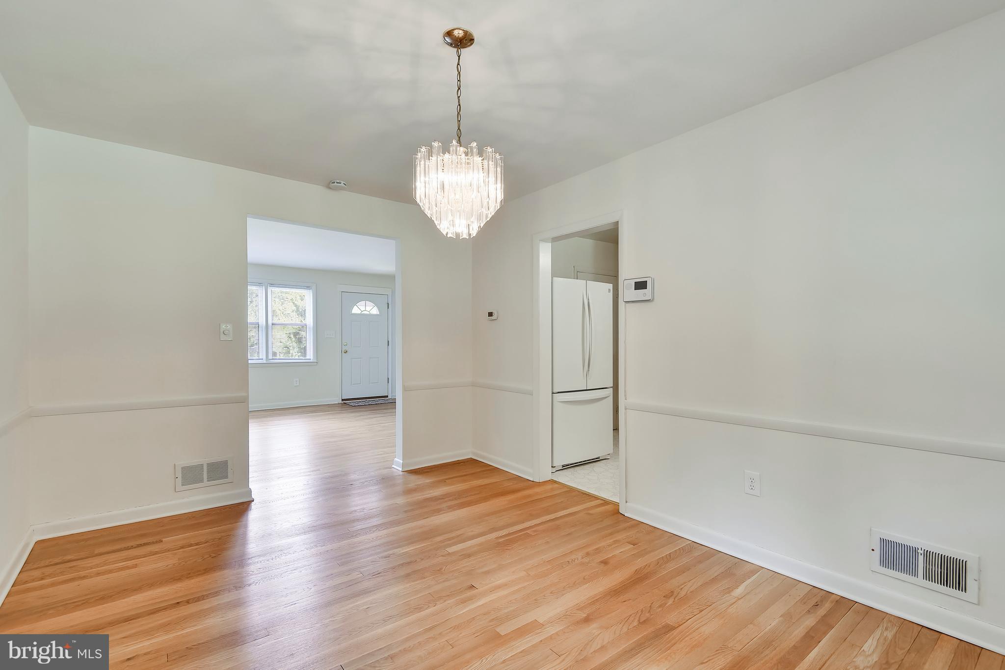 1217 Stamford Road Baltimore, MD 21207 - Photo 8 of 20 Dining Room