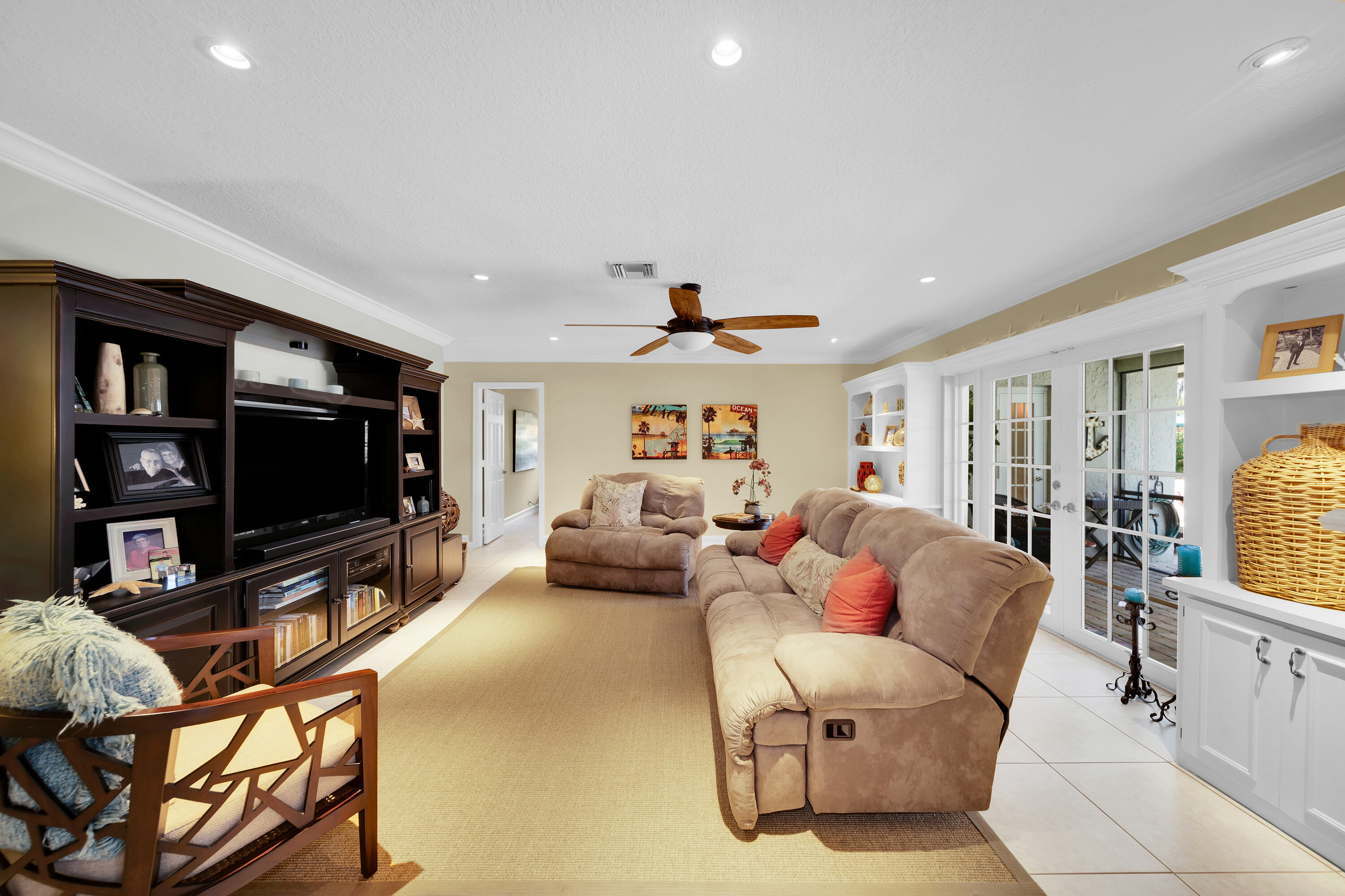32 Southwest 13th Avenue Boca Raton, FL 33486 - Photo 24 of 34 Family Room 2