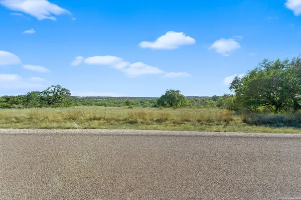 $304,900 | 732 Whiskey Trail, Blanco, TX 78606