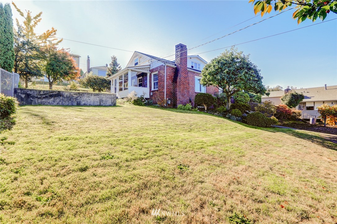 10101 Renton Avenue South Seattle, WA 98178 - Photo 22 of 25 Gallery Image 22