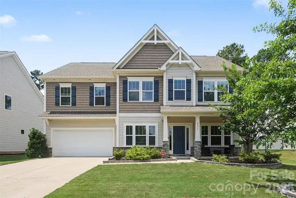 $660,000 | 4571 Selhurst Drive, Fort Mill, SC 29707