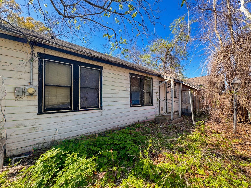 807 7th Street Rosenberg, TX 77471 - Photo 8 of 10