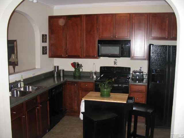 1026 Scotts Ridge Trail Apex, NC 27502 - Photo 2 of 8 Gallery Image 2