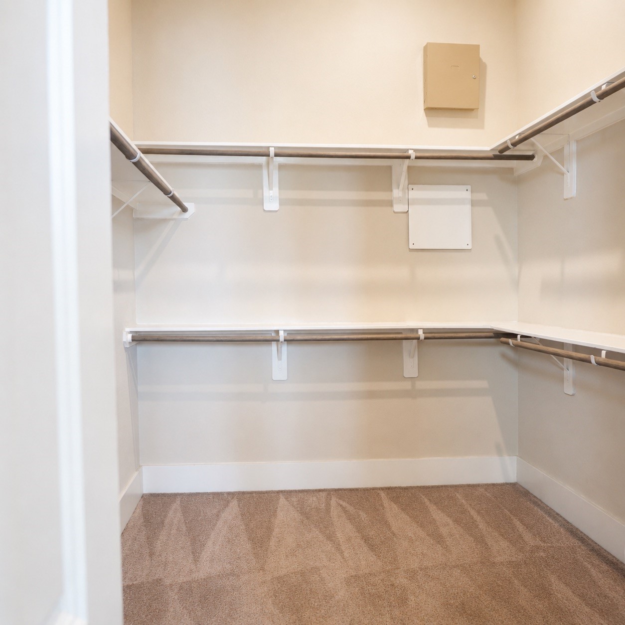 731 Janisch Road Houston, TX 77018 - Photo 12 of 19 Large Primary Walk-In Closet