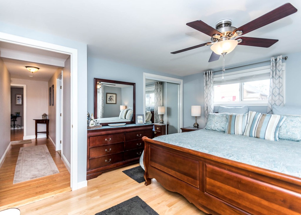 824 Trapelo Road Waltham, MA 02452 - Photo 11 of 21 Gallery Image 11