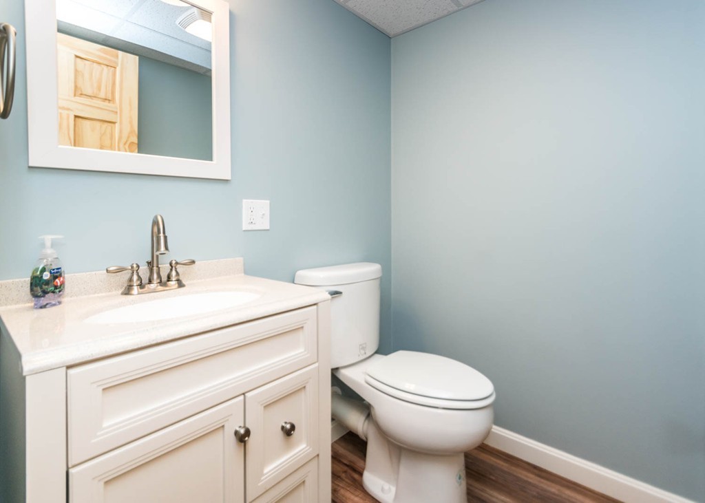 824 Trapelo Road Waltham, MA 02452 - Photo 19 of 21 Gallery Image 19