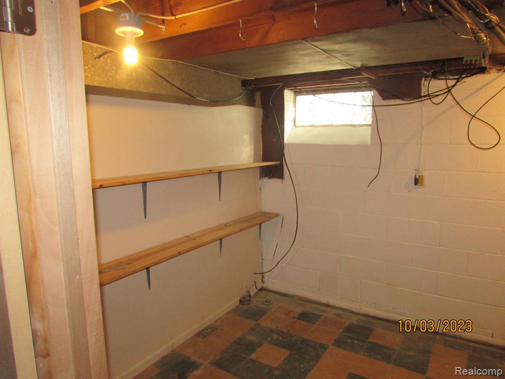 5574-76 Devonshire Road Detroit, MI 48224 - Photo 37 of 53