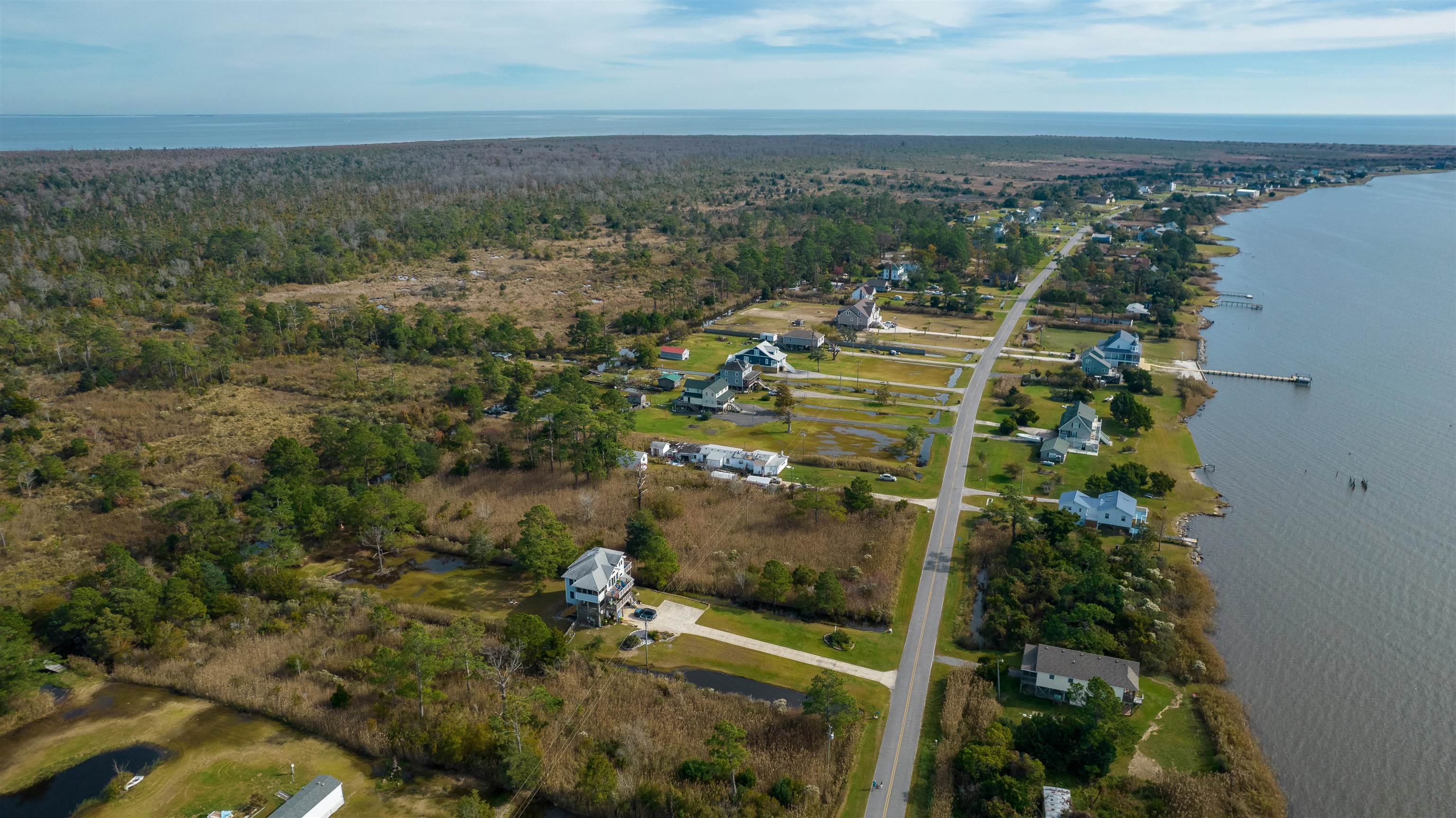 172 Bayview Drive Stumpy Point, NC 27978 - Photo 11 of 33