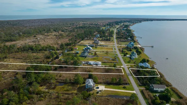 $162,000 | 172 Bayview Drive, Stumpy Point, NC 27978