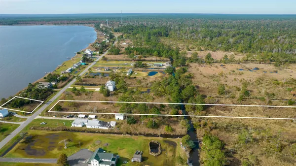 $162,000 | 172 Bayview Drive, Stumpy Point, NC 27978