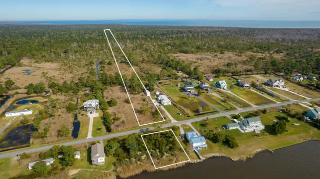 $162,000 | 172 Bayview Drive, Stumpy Point, NC 27978