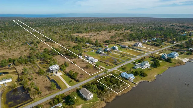 $162,000 | 172 Bayview Drive, Stumpy Point, NC 27978