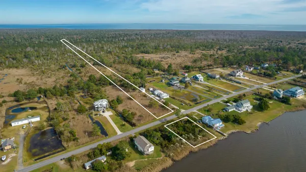 $162,000 | 172 Bayview Drive, Stumpy Point, NC 27978