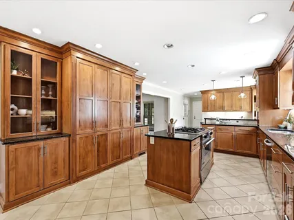 $2,000,000 | 3921 River Ridge Road, Charlotte, NC 28226