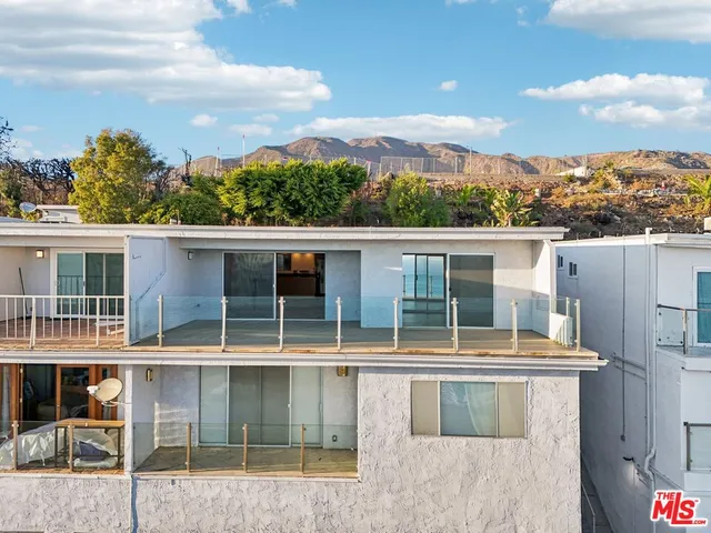 $1,550,000 | 18203 Coastline Drive, Unit 7, Malibu, CA 90265