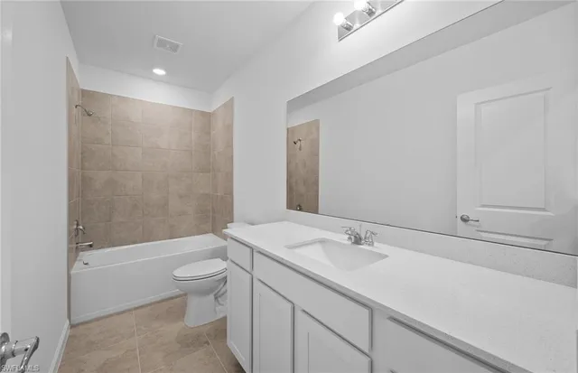 $269,990 | 1650 Lake Jessup Circle, Cape Coral, FL 33909