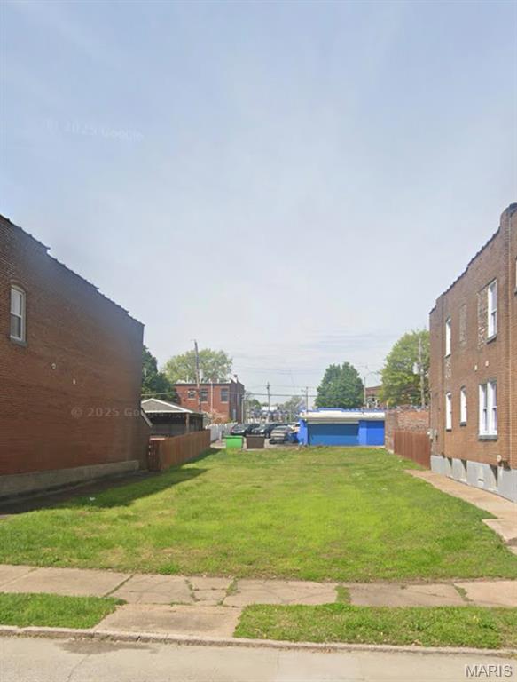 2825 Iowa Avenue St. Louis, MO 63118 - Photo 2 of 3