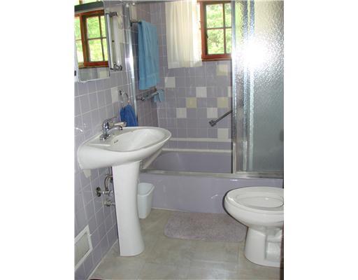 339 Center Road Monroeville, PA 15146 - Photo 6 of 18 Other. Bath