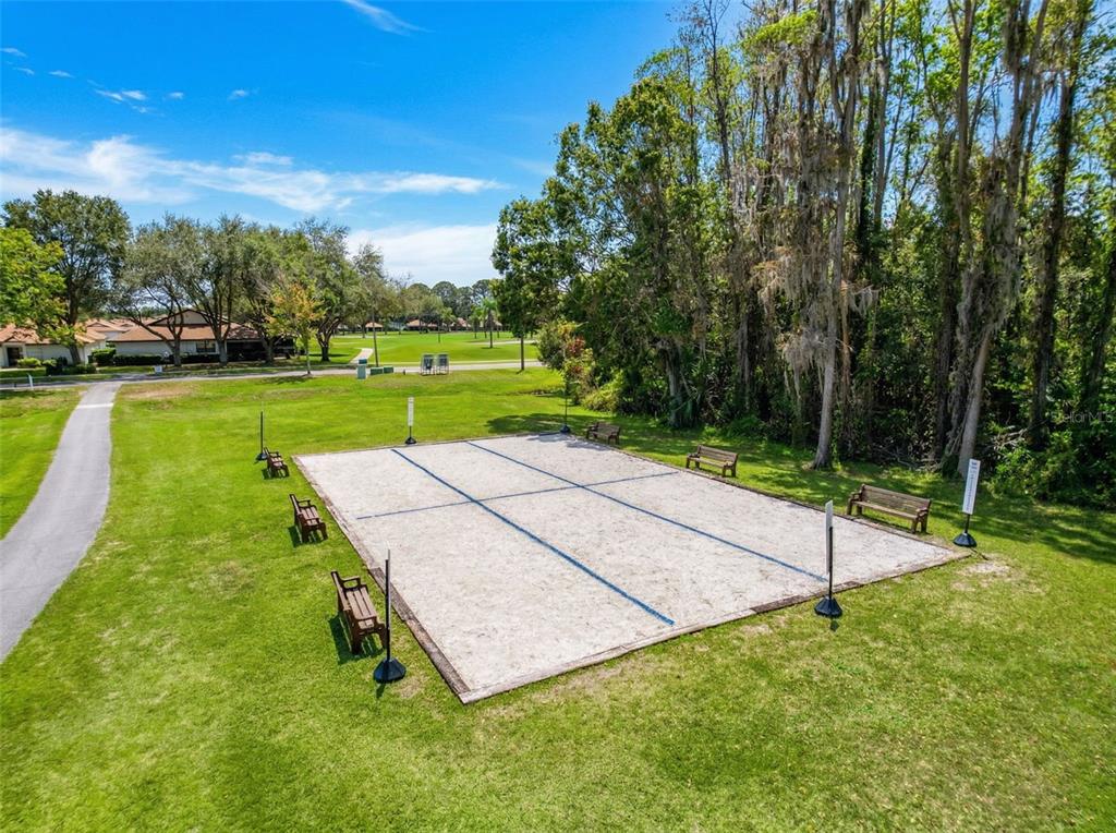 3504 Niblick Court, Unit 4 New Port Richey, FL 34655 - Photo 58 of 58 a view of a park with large trees