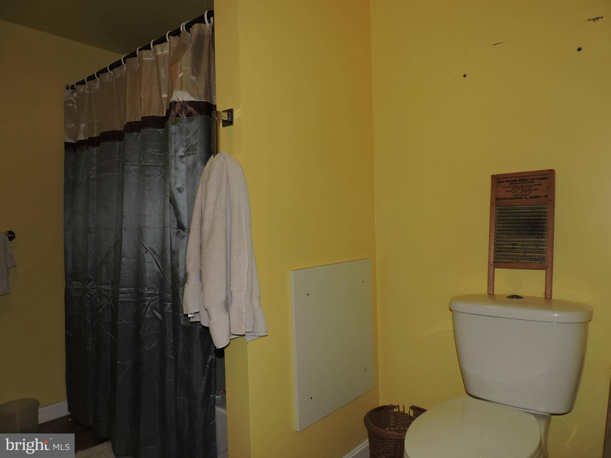 704 Interval Road Hagerstown, MD 21740 - Photo 19 of 30 Bath
