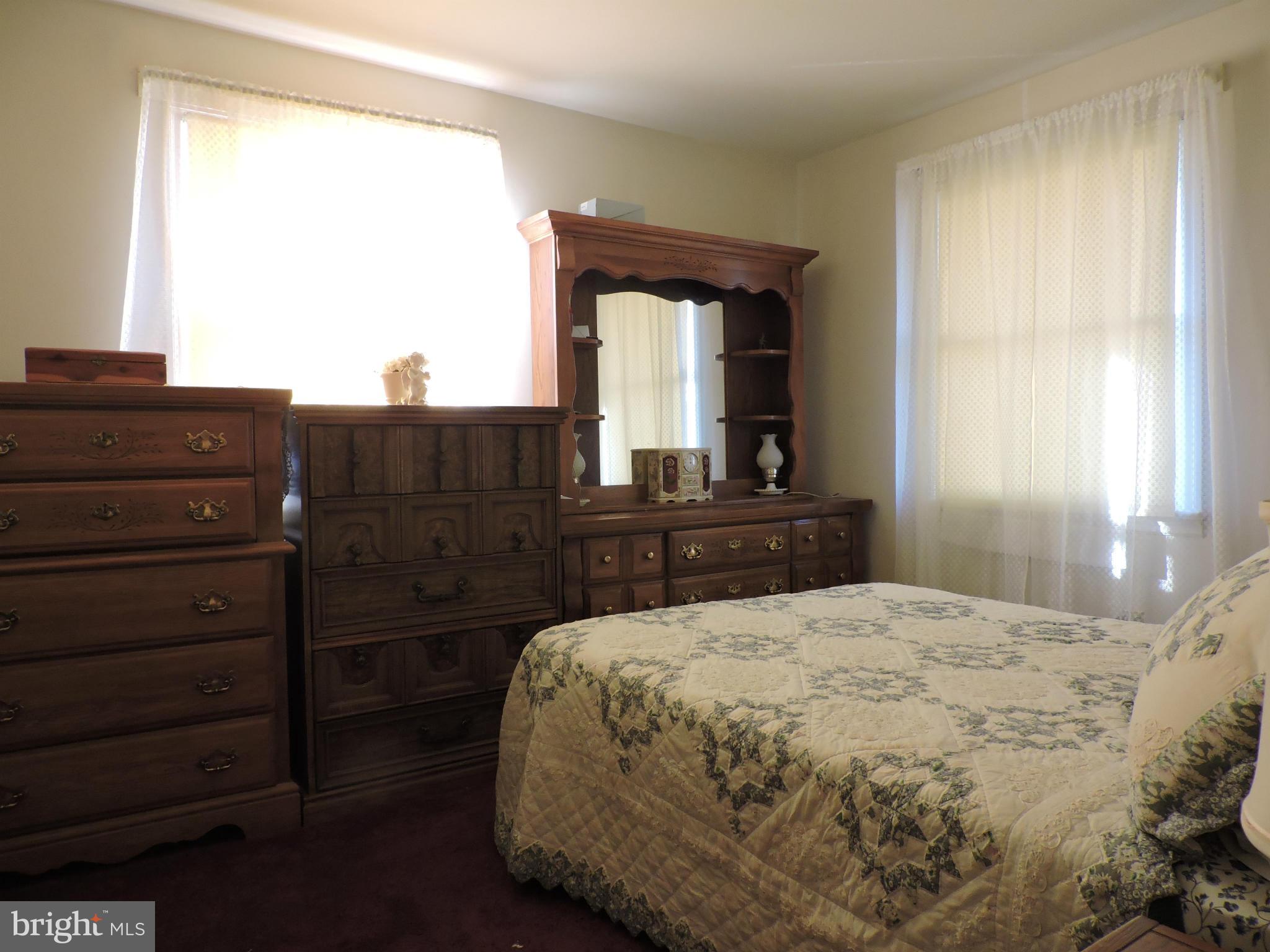 704 Interval Road Hagerstown, MD 21740 - Photo 5 of 30 Bath (Master)