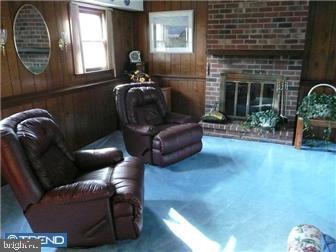 1133 West Warren Road West Chester, PA 19382 - Photo 3 of 10 Family Room