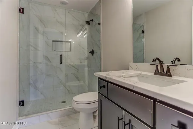 $569,500 | 9072 Treadway Creek, Hernando, MS 38632