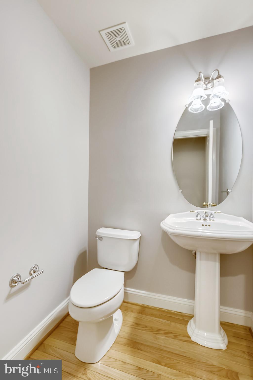 10555 Tuckerman Heights Circle North Bethesda, MD 20852 - Photo 14 of 66