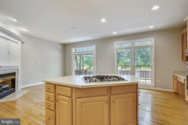 $4,100 | 10555 Tuckerman Heights Circle, North Bethesda, MD 20852