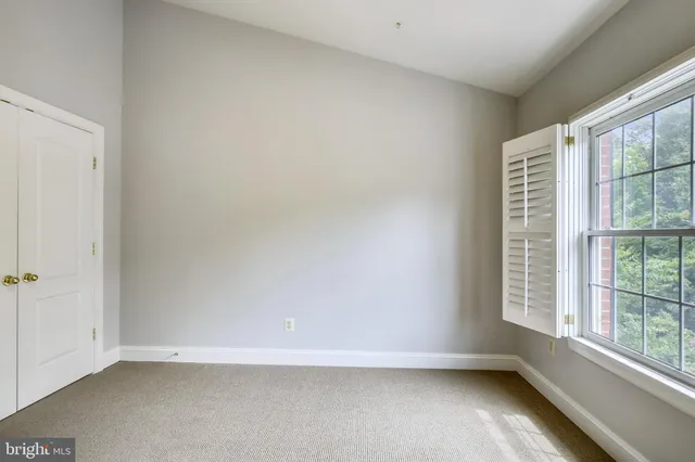 $4,100 | 10555 Tuckerman Heights Circle, North Bethesda, MD 20852