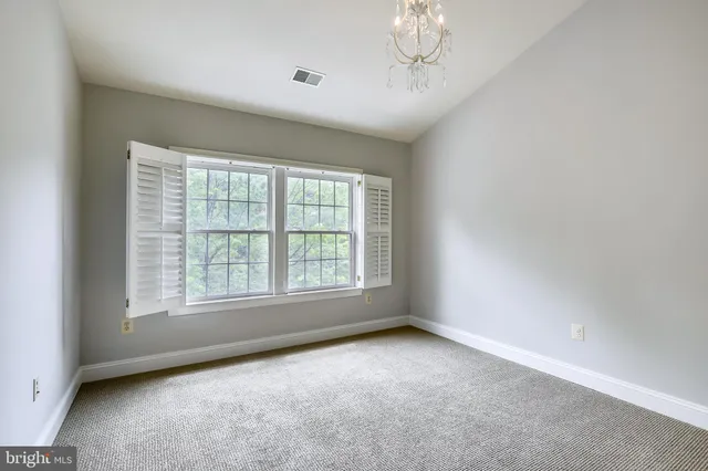 $4,100 | 10555 Tuckerman Heights Circle, North Bethesda, MD 20852
