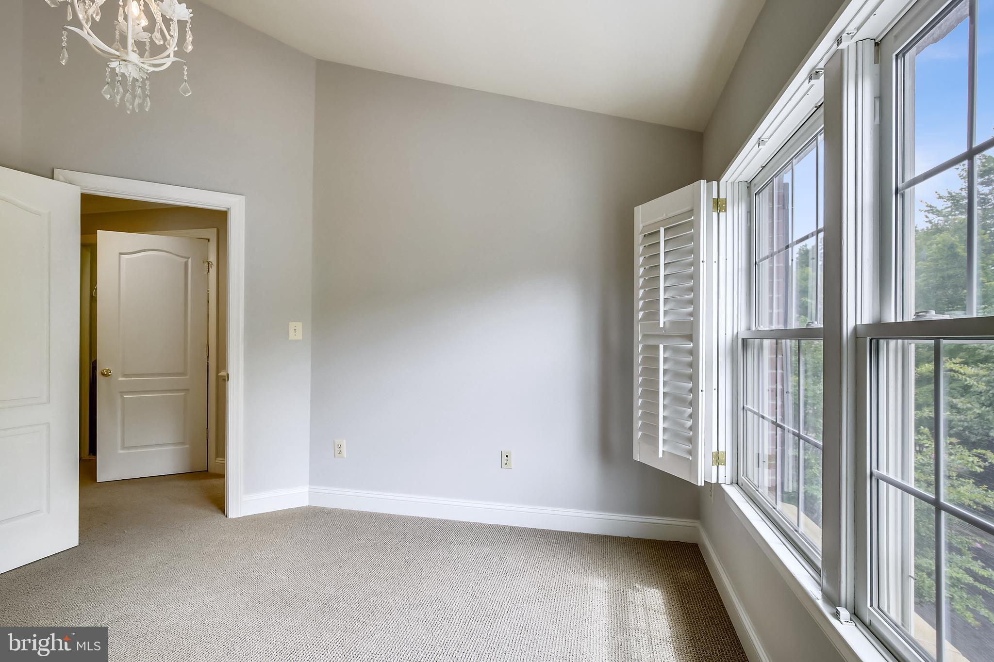 10555 Tuckerman Heights Circle North Bethesda, MD 20852 - Photo 42 of 66