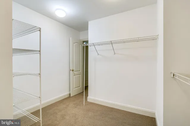 $4,100 | 10555 Tuckerman Heights Circle, North Bethesda, MD 20852