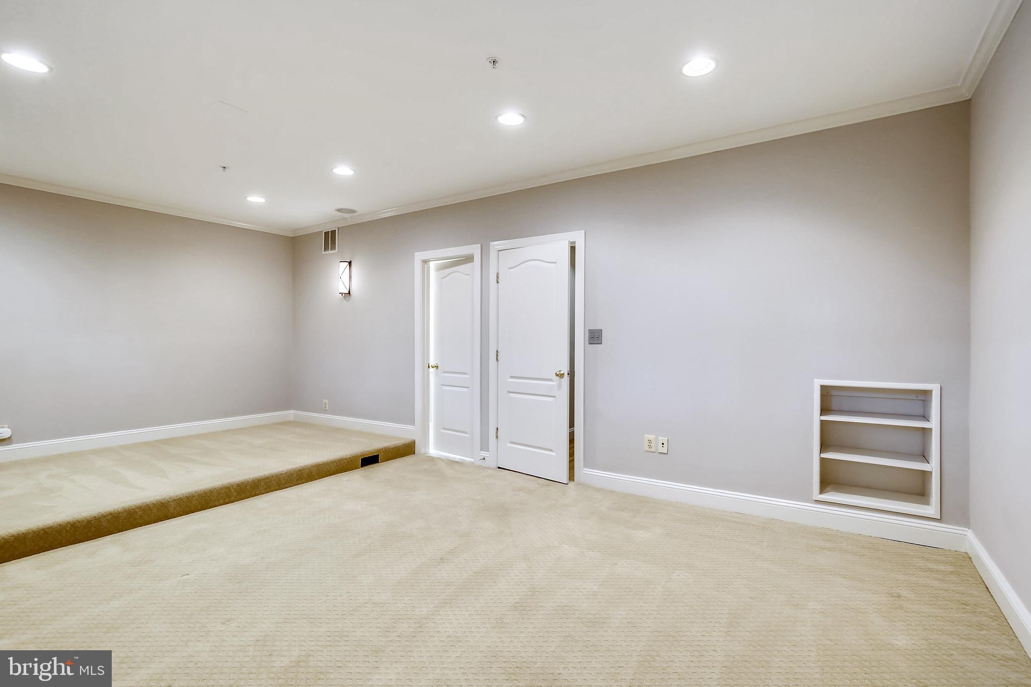 10555 Tuckerman Heights Circle North Bethesda, MD 20852 - Photo 54 of 66